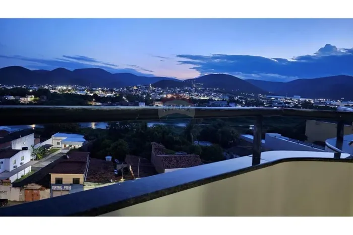 Apartamento Mobiliado no Centro de Jequié, 83m²