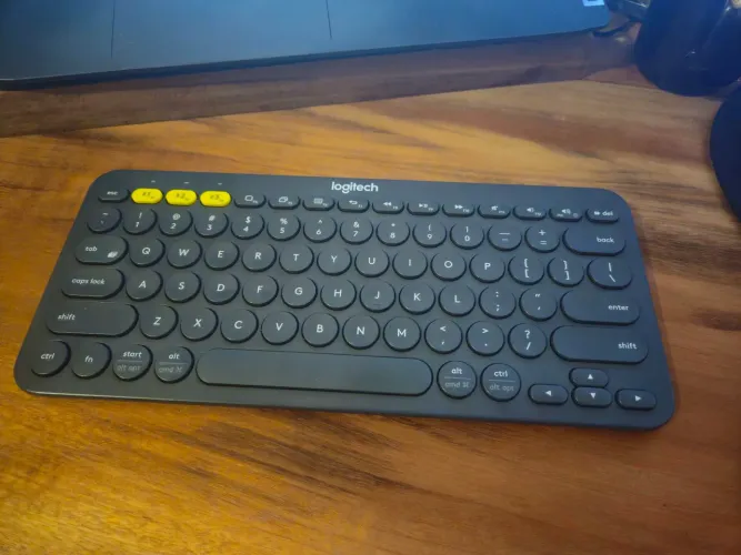 Teclado logitech k380