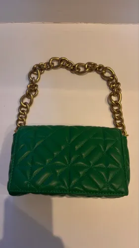 Bolsa de ombro sem uso