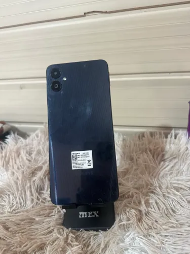 A05 128g semi novo