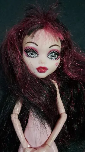 Monster High Draculaura sucata