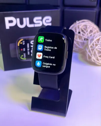 Pulse Wearzone - smartwatch a prova d?água.