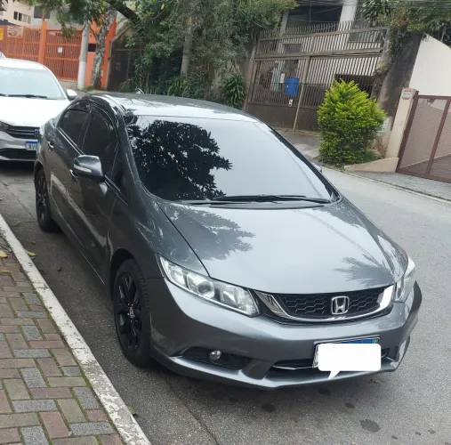 Honda Civic Sedan LXR 2.0 Flexone 16V Aut. 4P 2016