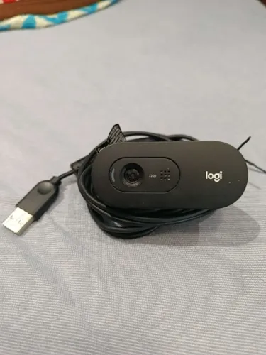 Webcam Logitech C505 720p com microfone