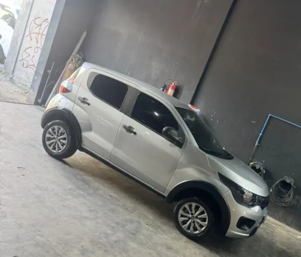 Fiat Mobi Like 1.0 Fire Flex 5P. 2022