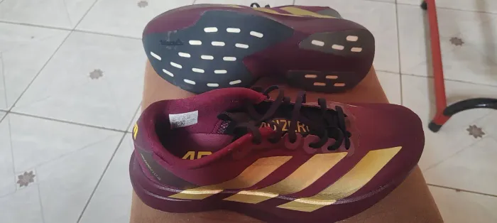 tênis Adidas adizero evo sl seme novo