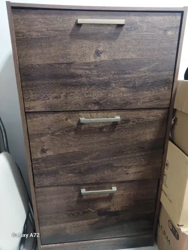 Vende se sapateira
