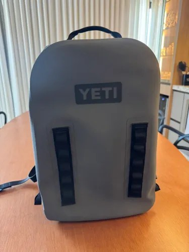 Yeti Panga 28L ?