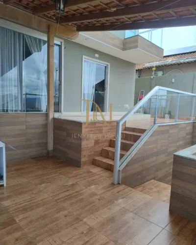 Casa Duplex Disponível P/ Locação no Recanto dos Pássaros