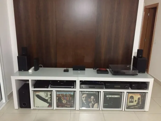 Rack Home Theater / Som com Nichos para Vinil