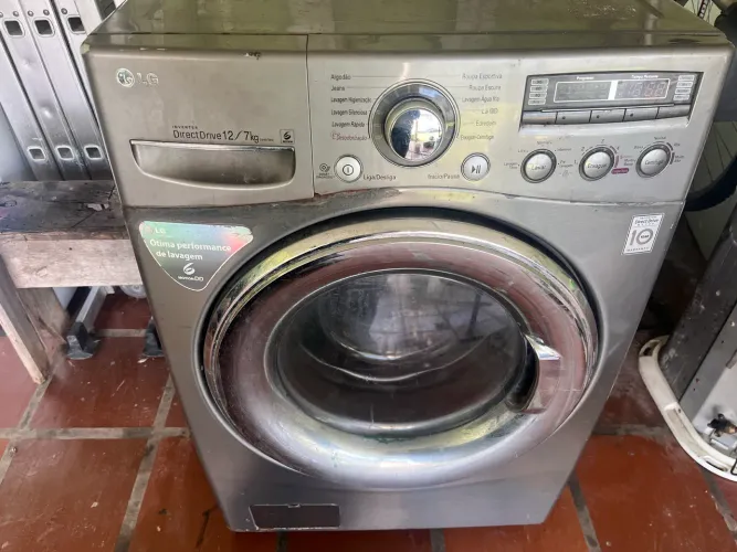 Lava e Seca LG 11/7KG WD1252