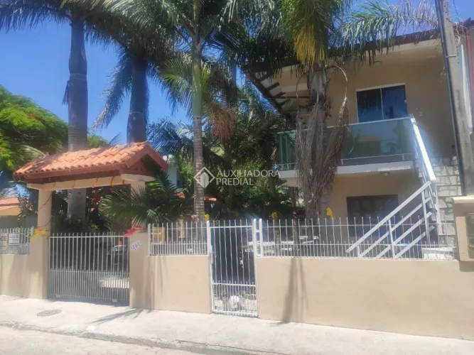 Pousada à venda, com 6 aptos, no Ingleses do Rio Vermelho, FLORIANÓPOLIS - SC