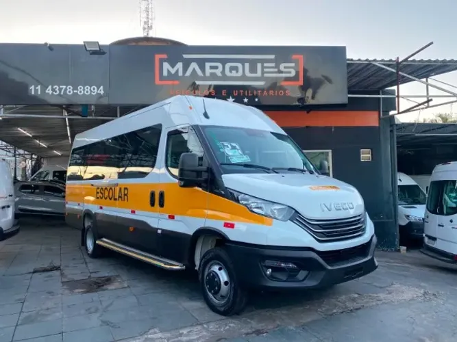 Iveco Daily Minibus 50-180 Fretam.(diesel)(e6) 2026