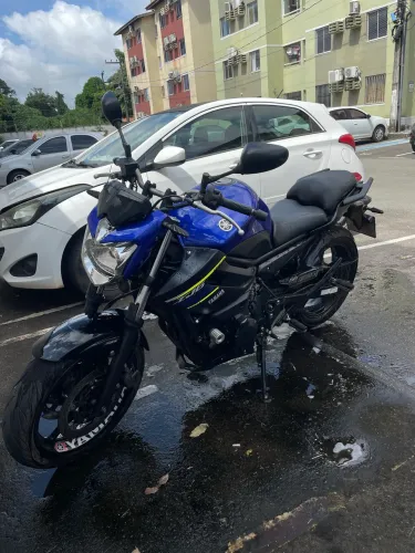 OPORTUNIDADE! YAMAHA XJ6 2019 - IMPECÁVEL