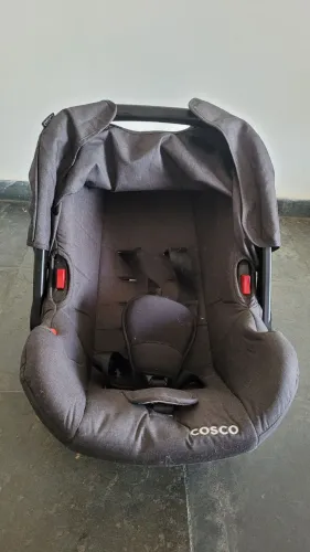 Excelente Bebê conforto - Cosco