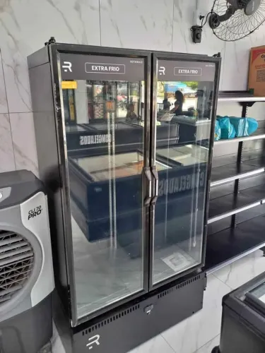 Expositor 2 portas extra frio Refrimate