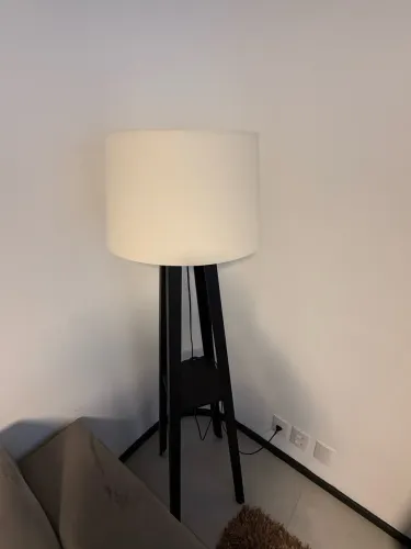 Abajur de chão 