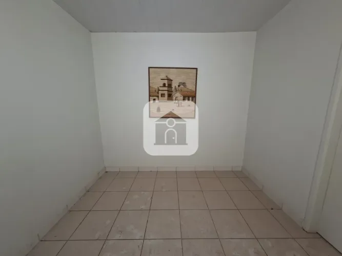 Casa para locação no bairro Centro