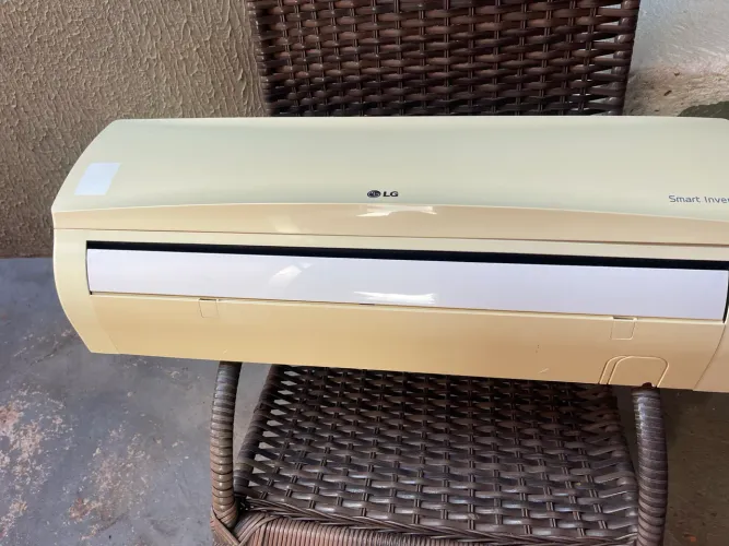 Ar condicionado split Inverter LG 9000 btus