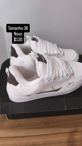 Tênis feminino Nova na caixa 36