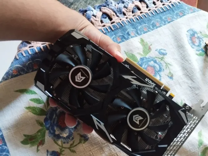 Rx580 - Com Deito | Retirada de peças | NEGOCIO O VALOR