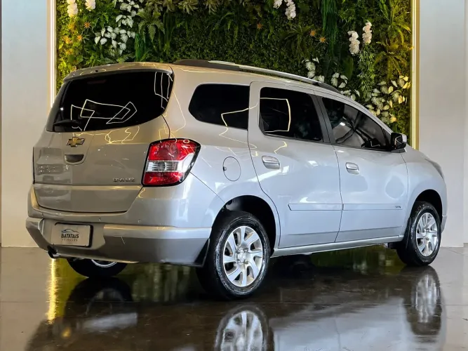 Chevrolet Spin LTZ 1.8 8V Econo.flex 5P Aut. 2016