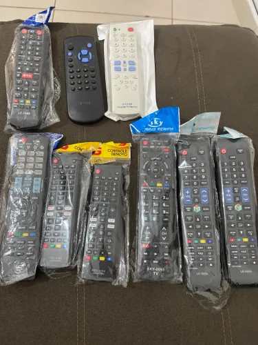 Controles remoto LG Samsung Panasonic Sharp universal
