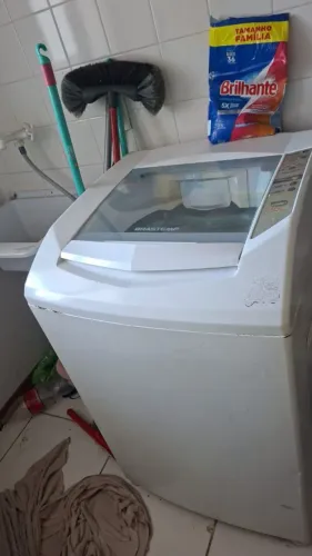 Máquina 10 kilos Eletrolux 350