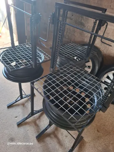 CHURRASQUEIRAS NOVINHAS  Fabricadas hoje 