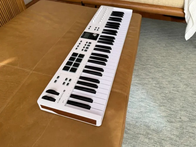 Arturia MK3 61 teclas, controlador MIDI