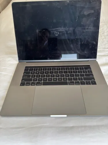MacBook Pro 13