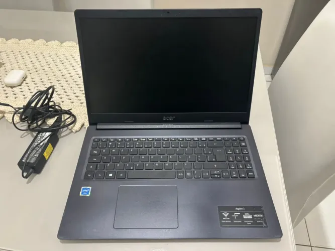 NOTBOOK SEMI NOVO