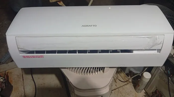 Ar condicionado 9mil BTUs já instalado