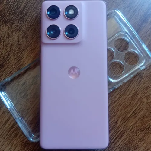 Celular moto Edge 60 novo não tem nem um mês de uso 