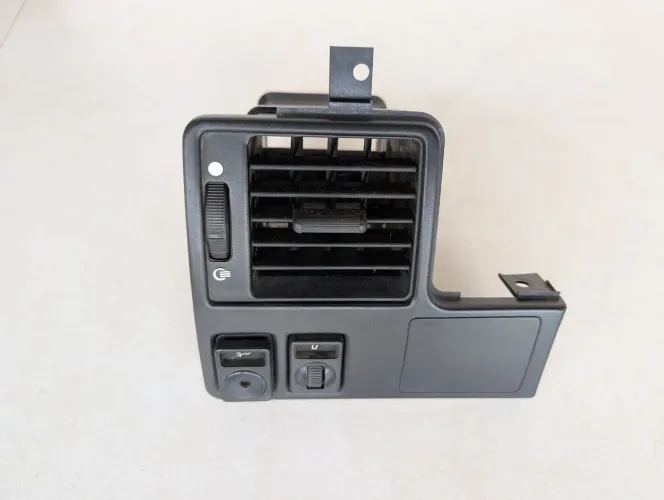 DIFUSOR DO AR ESCORT XR3 MK5 ANO 93-96 L.ESQUERDO