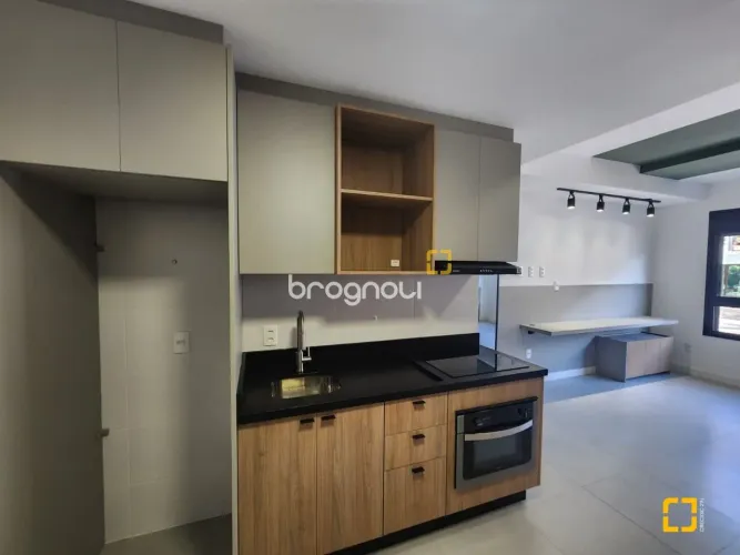 Apartamento Studio semi mobiliado ao lado do Pátio MIlano