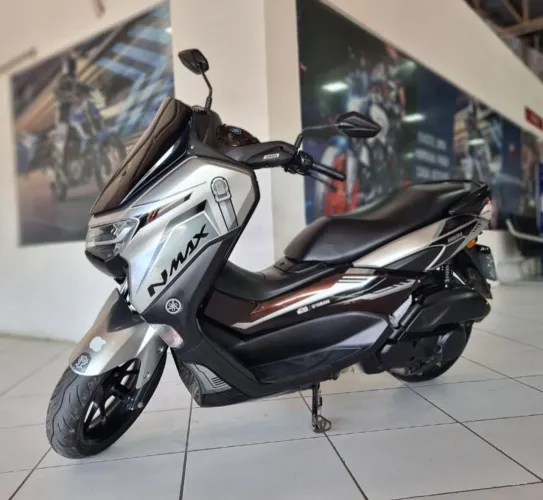  YAMAHA NMAX MANDALORIAN. ( Exclusiva )