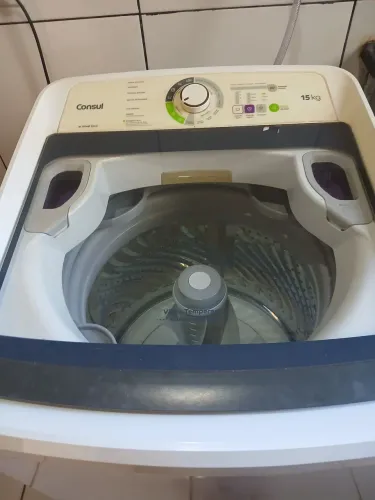 Vende se uma máquina de lavar 15 kilos