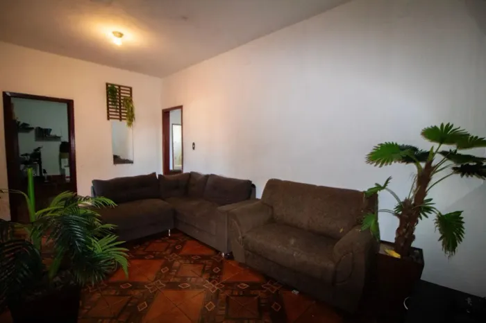 Apartamento à Venda - Betânia, 3 Quartos, 200 m2