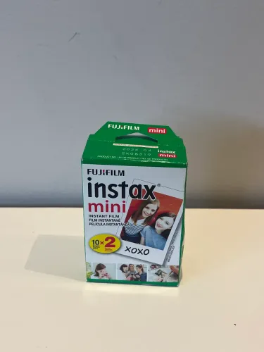 Fujifilm Instax Mini Twin Pack (20 poses) original.