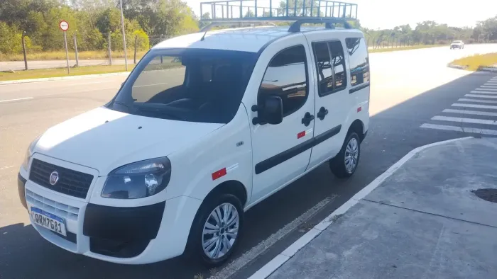 Aluguel de Doblo 7 lugares