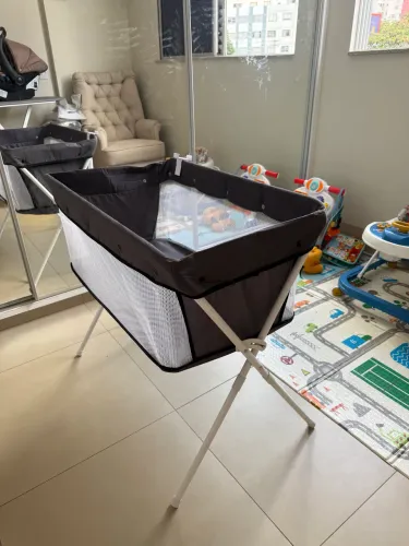BERÇO MODELO PORTATIL CO-LEITO MOISÊS