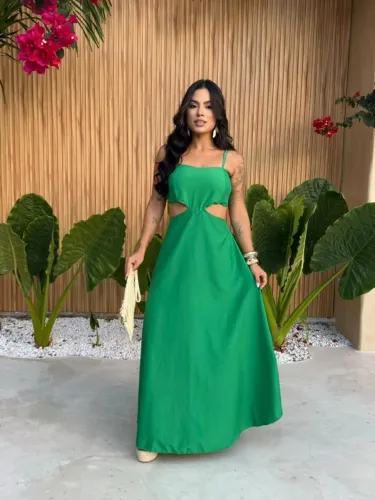 VESTIDO CREPE SEDA <br>R$100,00 entrega grátis <br>VESTE 36 AO 42 ? <br><br>CONSULTAR CORES ?