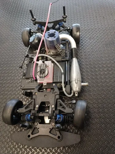 RC automodelo kyosho V-one S lll evo 