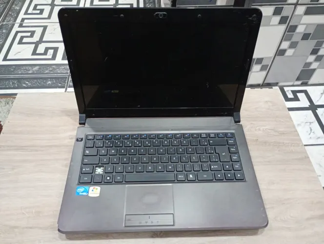 Notebook positivo unique retirar peças