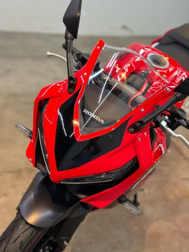 Honda CBR 650 R 2024