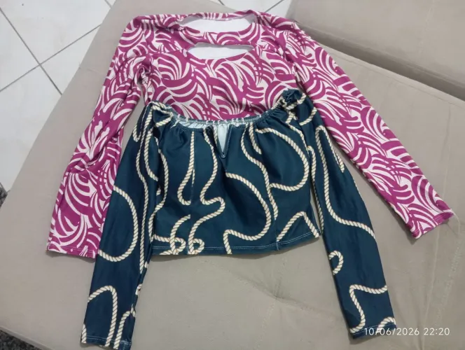 Blusa feminina Cropped
