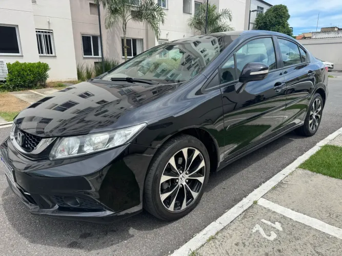 Honda Civic Sedan LXR 2.0 Flexone 16V Aut. 4P 2015