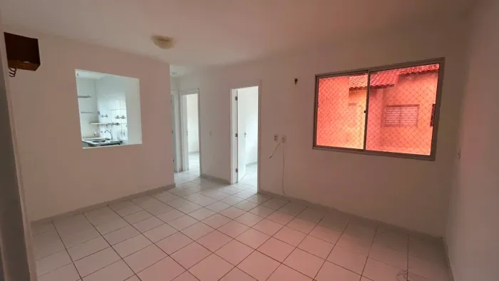 Alugo apartamento no condomínio vitória são Luís