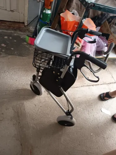 Andador Novo sem uso